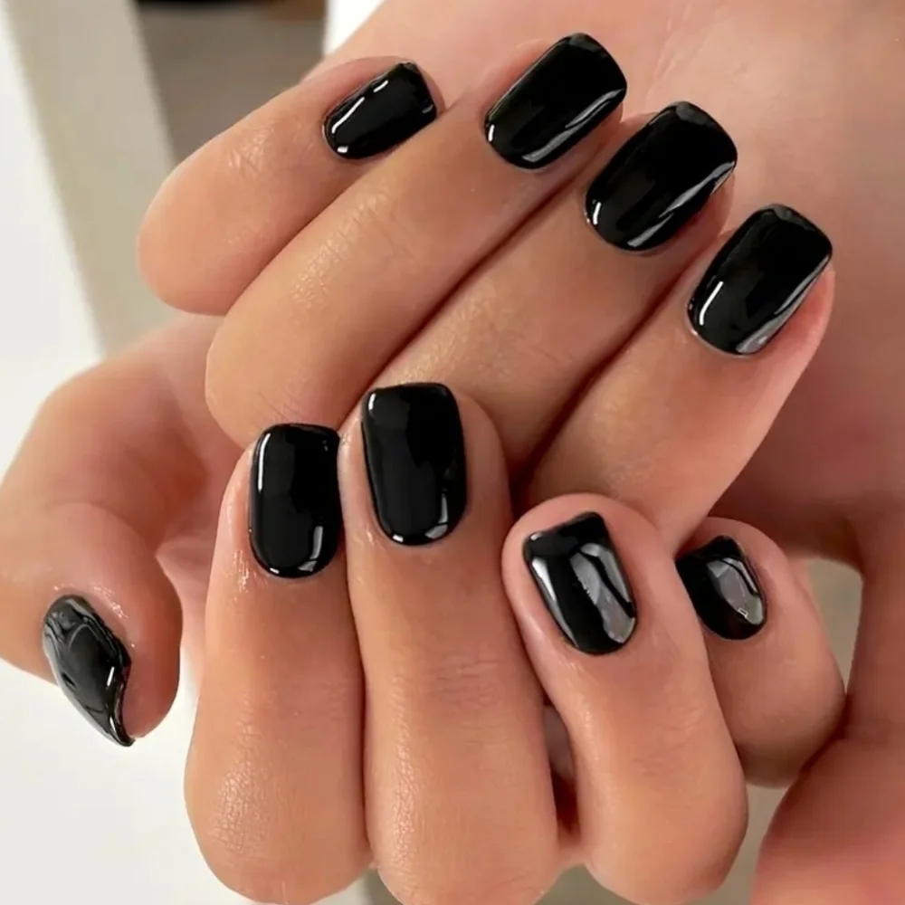24 Pieces Fake Press On Nails